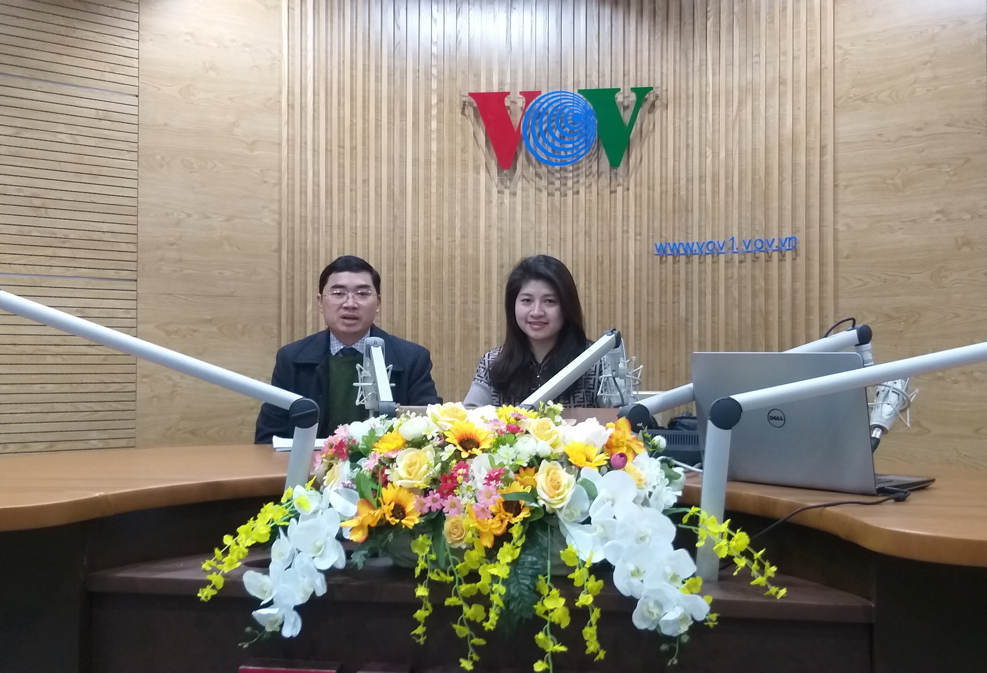 Luật sư Lê Ngọc Hà tư vấn trực tiếp trong Chương trình Vì an ninh tổ quốc phát trên VOV1