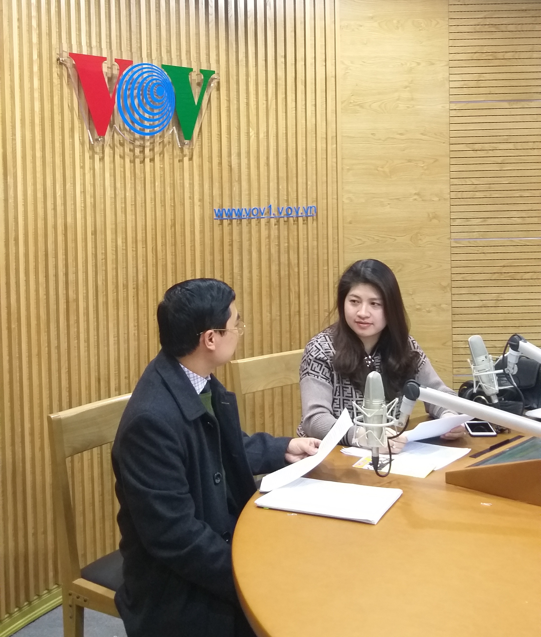 Luật sư Lê Ngọc Hà tư vấn trực tiếp trong Chương trình Vì an ninh tổ quốc phát trên VOV1
