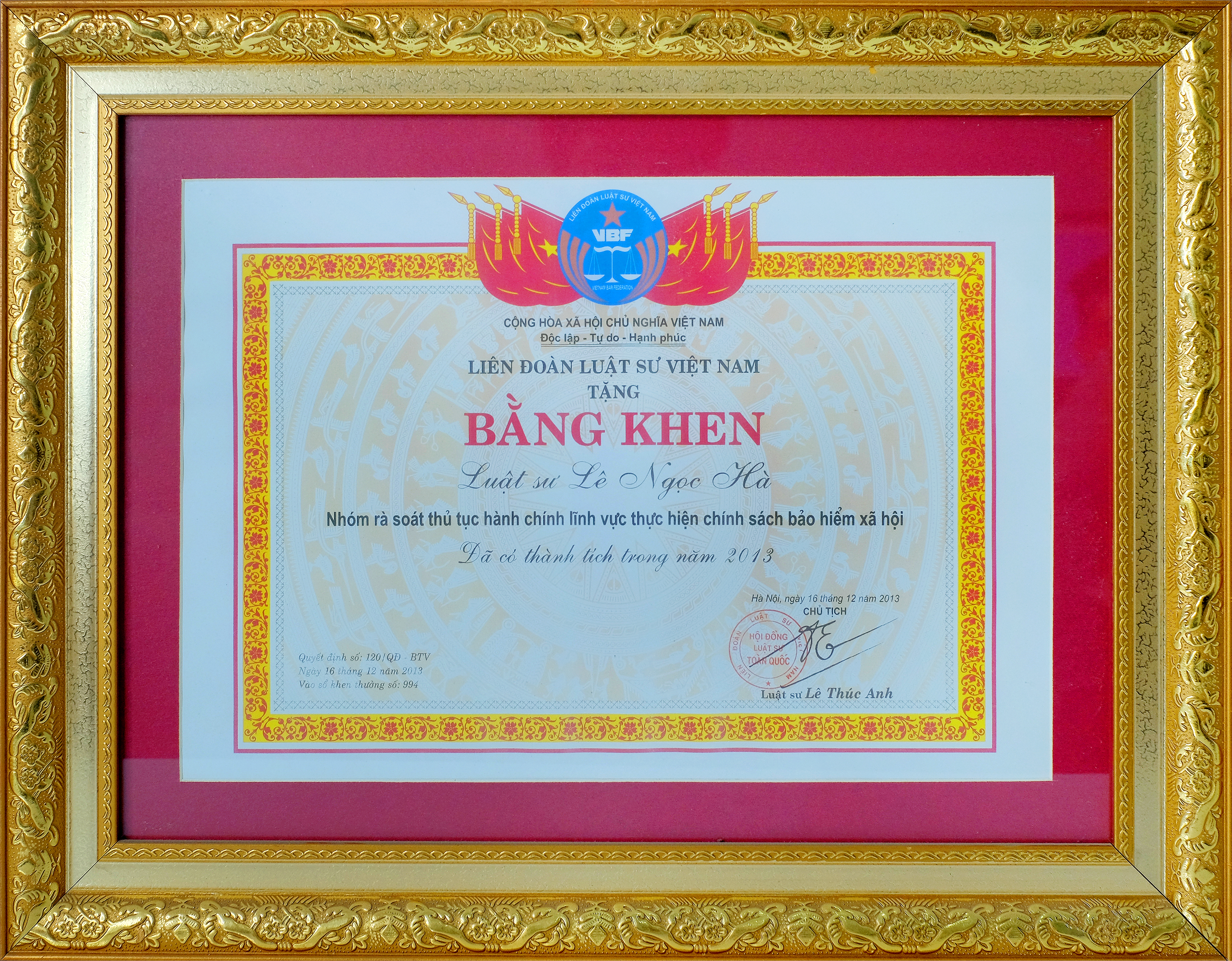 Bằng khen của Liên đoàn Luật sư Việt Nam năm 2013